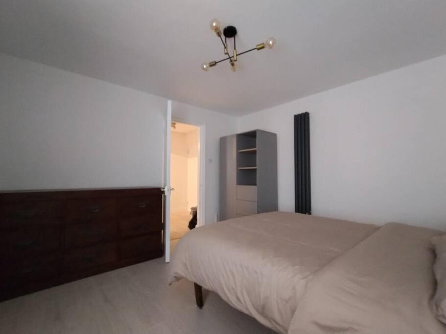 Apartamento Bijou White Hart Lane Londres